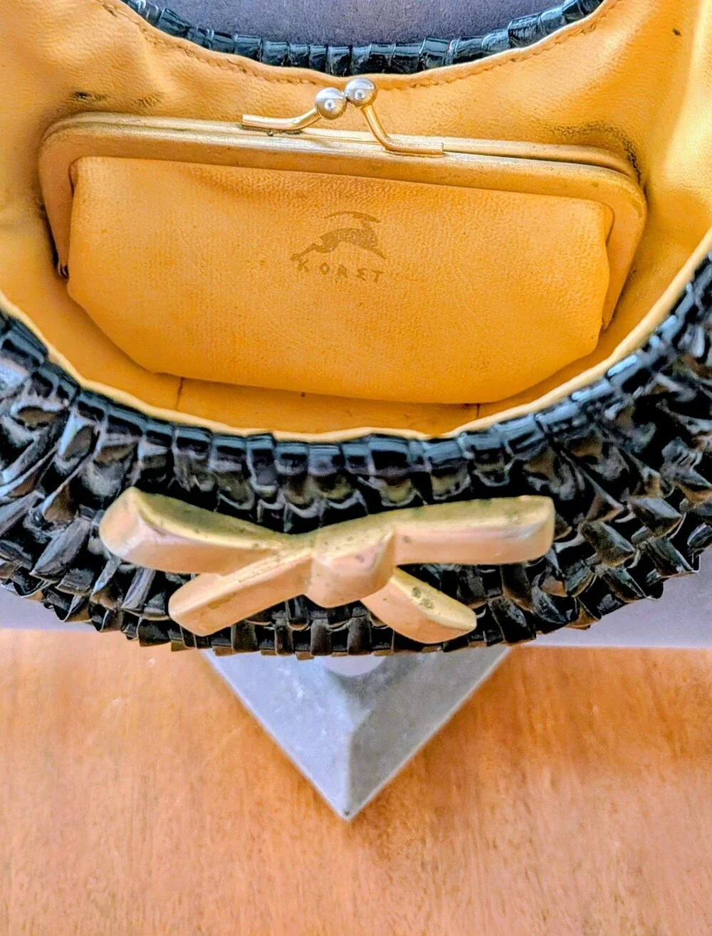 Vintage 1960's Koret Blk Woven Small Purse w Attached Coinpurse. Italy. EUC.
